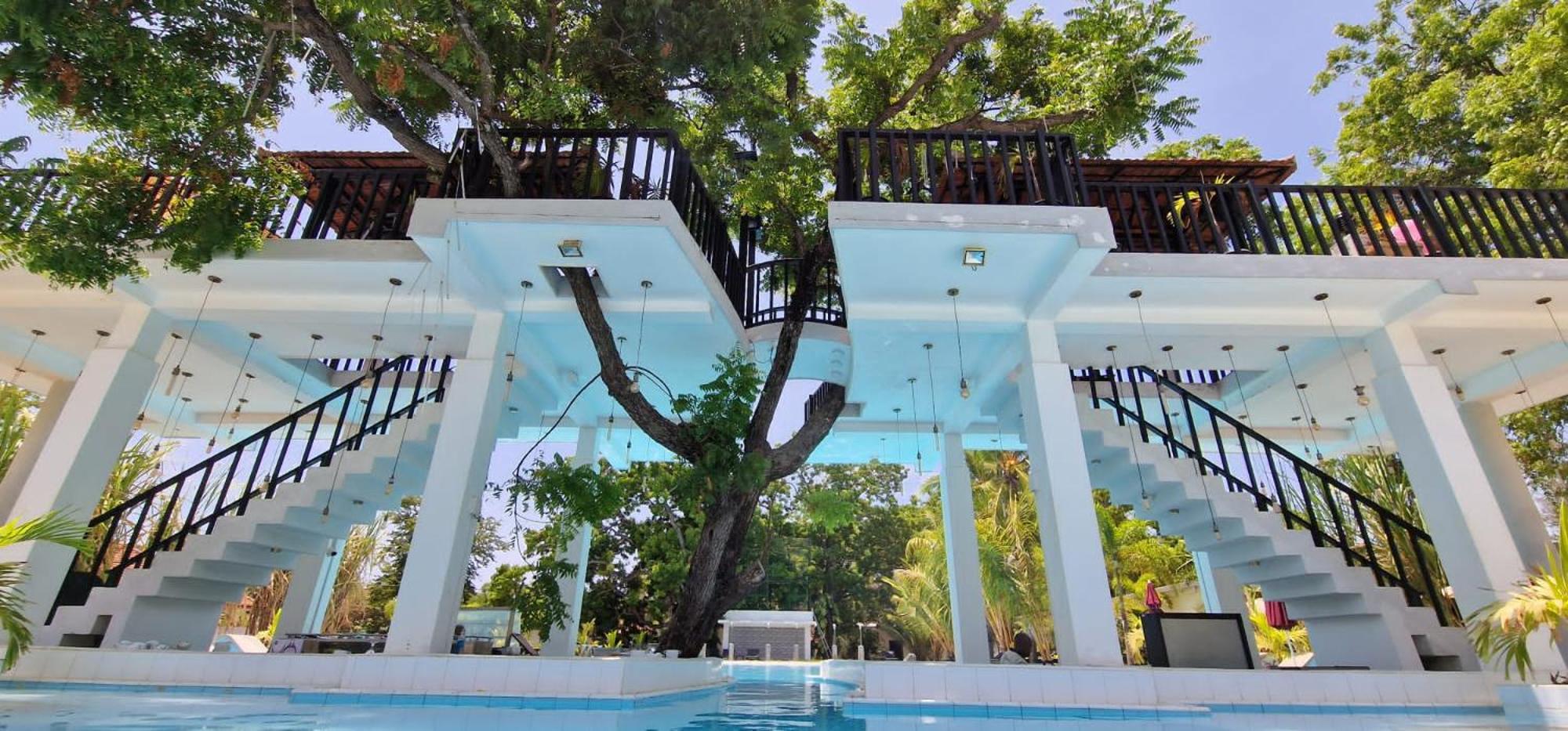 Lucky Beach Resort Тринкомали Экстерьер фото